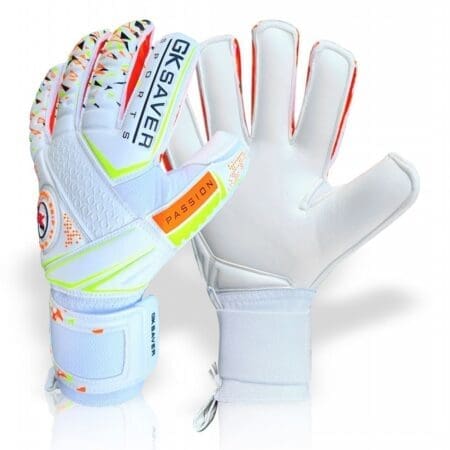 Best football goalkeeper Gloves uk
